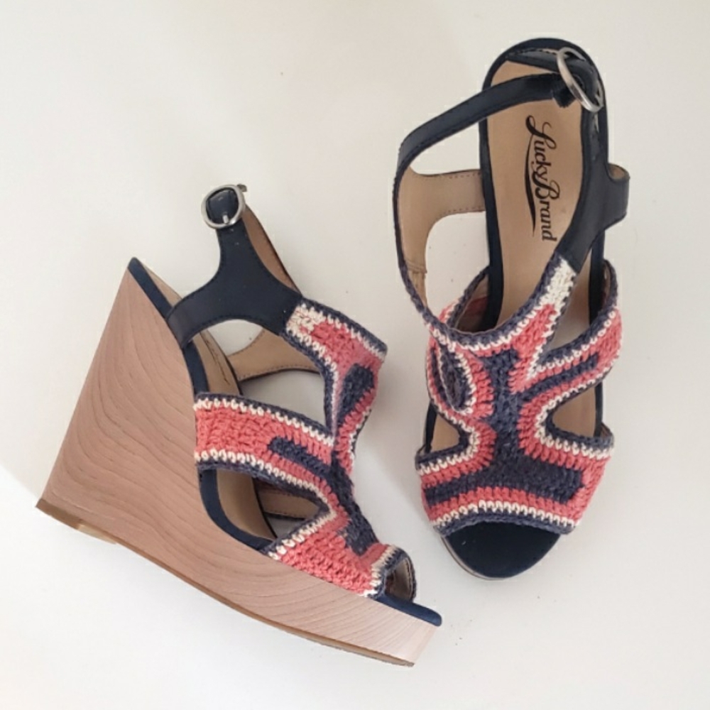 Lucky Brand Riverr Platform Wedge 6.5
